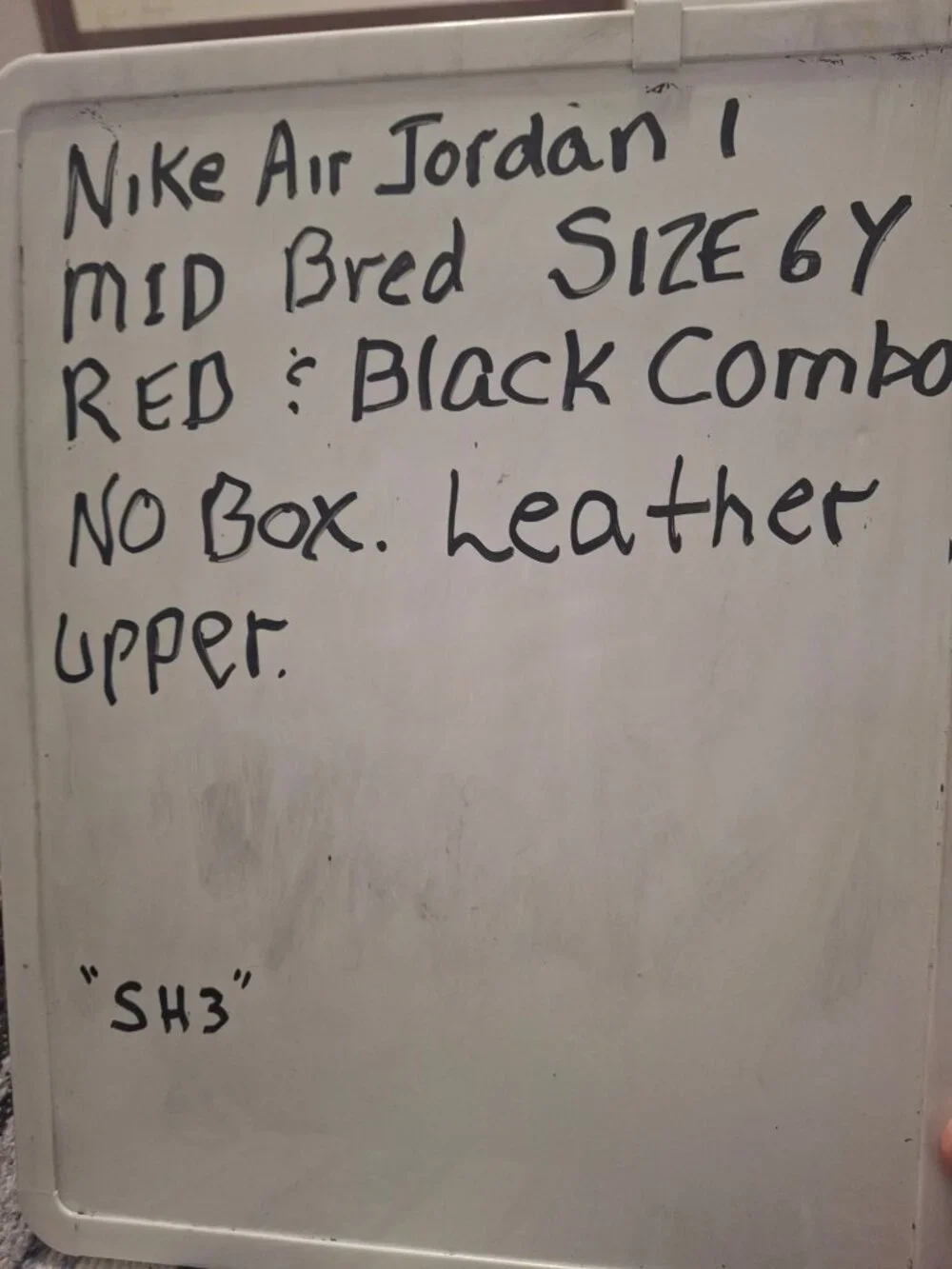 Nike Air Jordan 1 Mid Bred Sneakers Red & Black Leather Size 6Y No Box*sh3